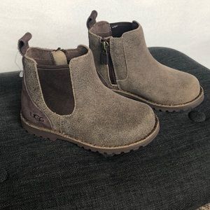 Toddler Uggs - size 8